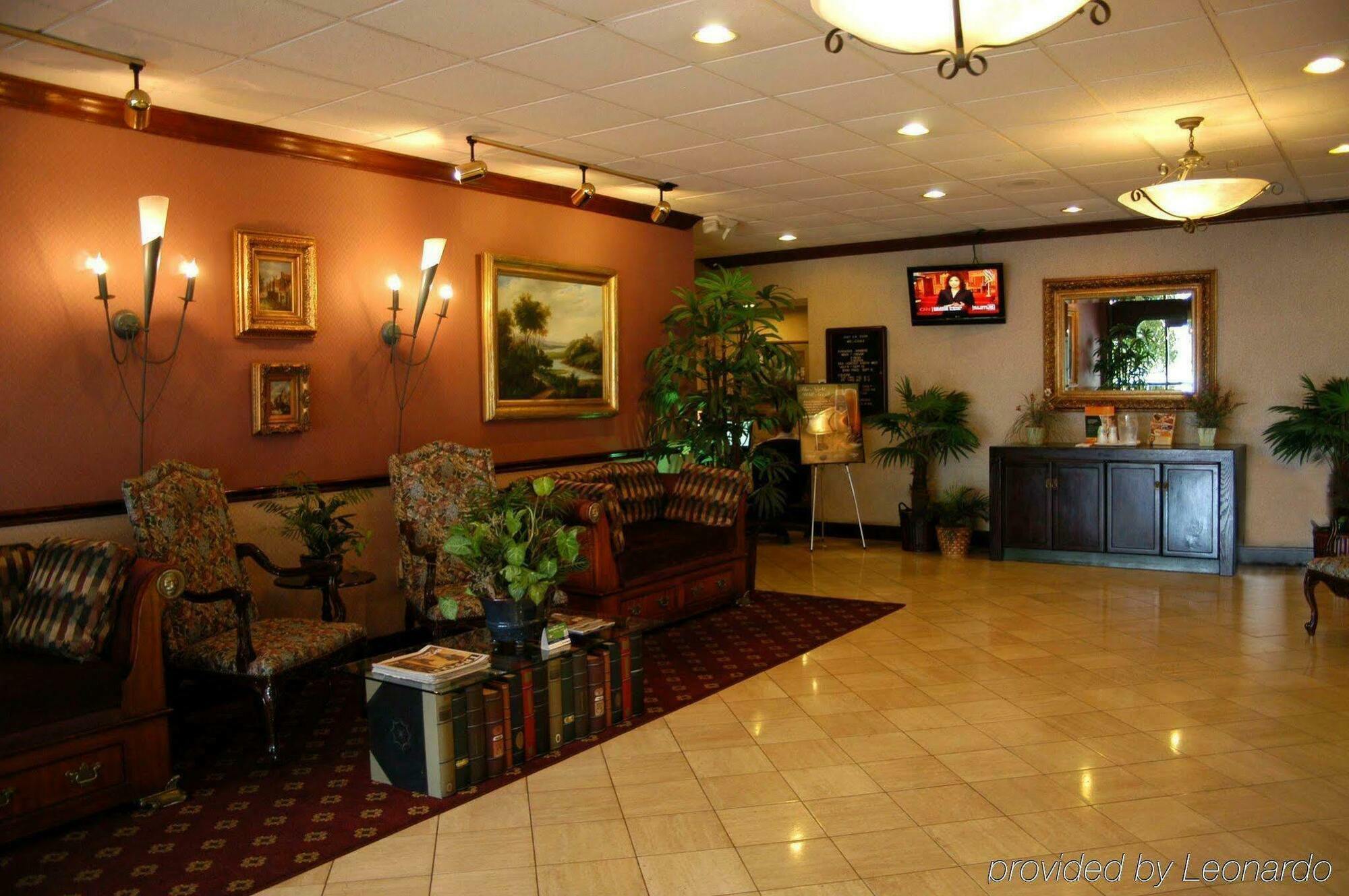 Holiday Inn Express & Suites Lakeland South, An Ihg Hotel Interior photo